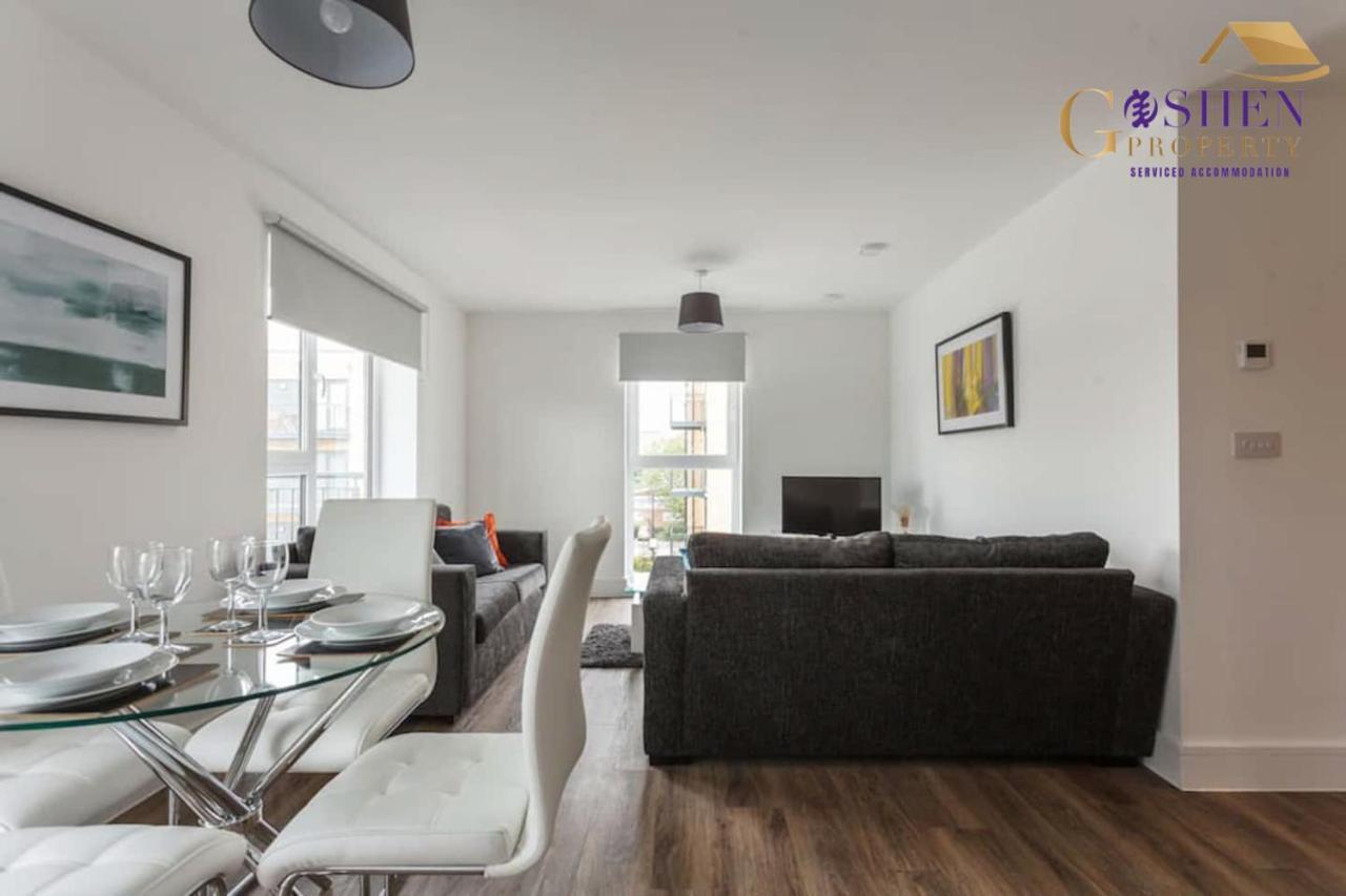 2 Bedroom Apartment Chapel Riverside At Goshen Property Serviced Accommodation Southampton, Free Wifi & Parking מראה חיצוני תמונה