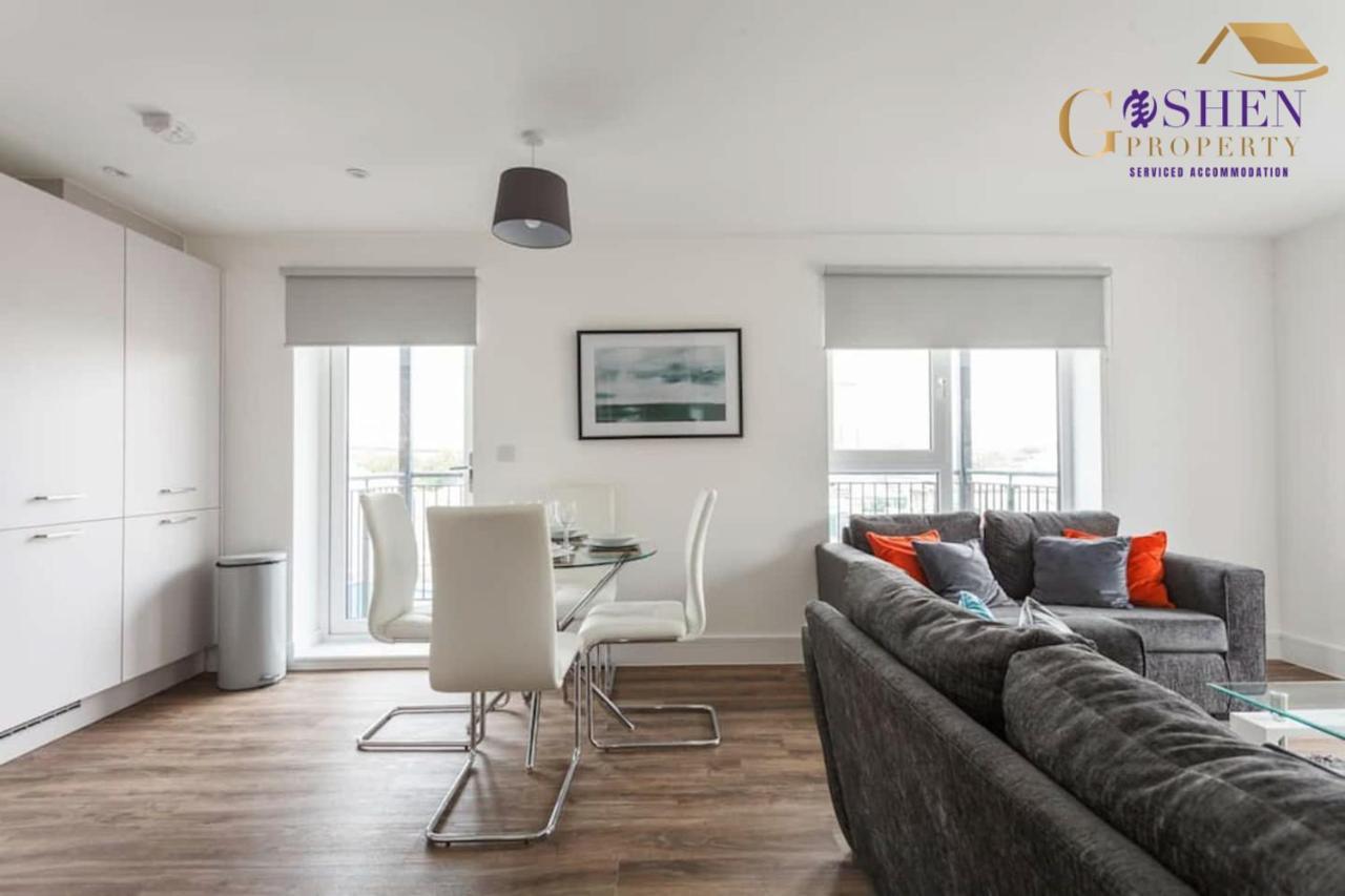 2 Bedroom Apartment Chapel Riverside At Goshen Property Serviced Accommodation Southampton, Free Wifi & Parking מראה חיצוני תמונה